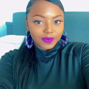 Meet your Posher, Kiana